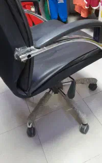 صندلی اداری،و پیش خوان