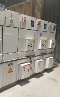 جوشکار co2فلزکار مونتاژ کار تابلوهای برق