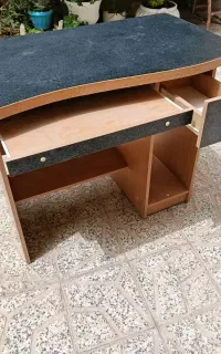 میز کامپیوتر