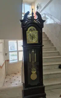 ساعت چوبی