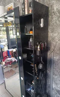 دکور آرایشگاه با کیفیت