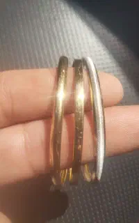 8گرمو خورده طلا100بالای تابلو