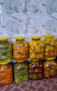 ترشی خانگی