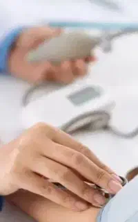 خدمات پزشکی وپرستاری.تزریقات درمنزل.ده سال سابقه