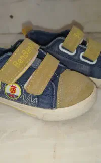 کفش فقط 100