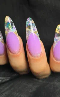 آموزش تخصصی کاشت ناخن لاین ژل