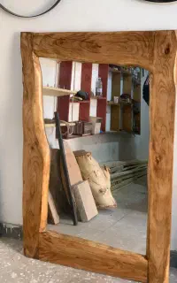 آینه چوبی