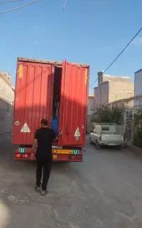 کارگرم اسباب کشی منزل و غیره