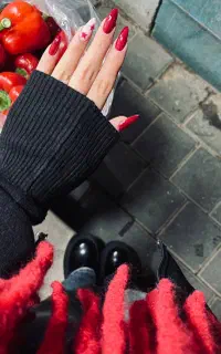 خدمات کاشت ، ترمیم ، ژلیش ، لمینت ناخن