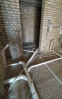 لول کش لوله کشی نصب شیر آلات و پمپ آب و...