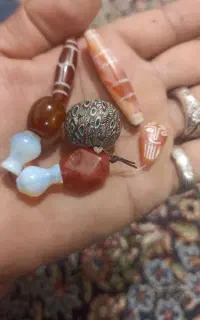 فروش انواع انگشتر کلکسیونی و مهره قدیمی