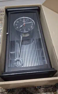 ساعت دیواری