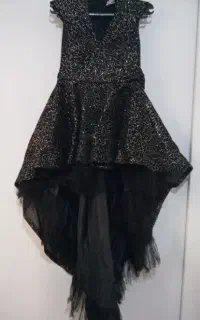 لباس مجلسی دنباله دار  کاپ دار تا سایز ۴۲ نو