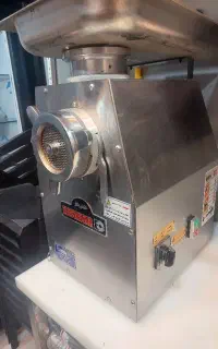 چرخ گوشت گیربکسی ،وان ظرفشویی ،خمیر گیر ،سیخ کباب