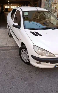 ۲۰۶ مدل ۱۳۹۳ sd v8  بی رنگ