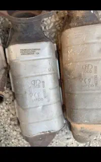 خریدار انواع کاتالیزور خودرو درب منزل