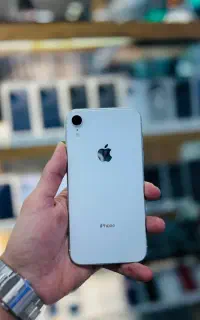 iphone xr 128 zaa