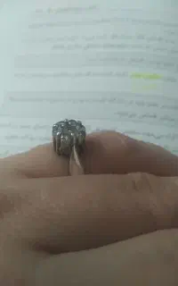 انگشتر جواهر