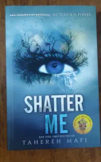 کتاب Shatter me