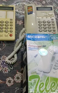 ۲عدد تلفن رایتل و۱ عدد تلفن پاناسونیک