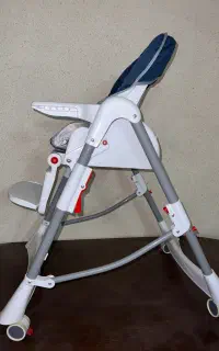 صندلی غذا کودک
