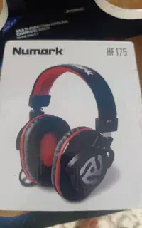 هدفون Numark HF175