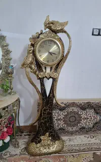ساعت ایستاده