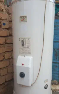 آب گرمکن برقی