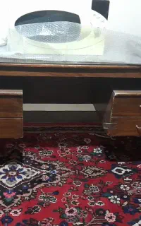 میز کامپیوتر درحد نو