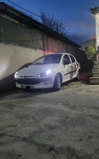 فروش ۲۰۶ تیپ ۲ سفید مدل ۸۸ رخ استثنایی