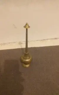گلابدان‌برنزی‌‌هندی