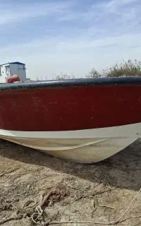 قایق با موتور ۸۵