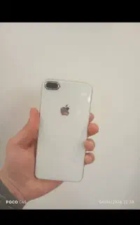 Iphone 8 plus 64 gig لازرورق