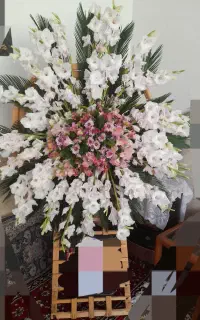 گل طبیعی و تازه