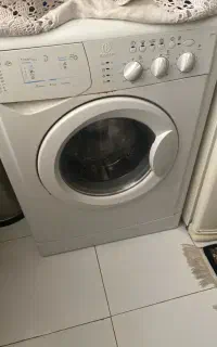 ماشین لباسشویی ایندزیت ۶ کیلویی