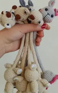 عروسک گردن دراز آویز کیف