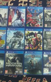 تعدادی دیسک بازی پی اس فور و فایو