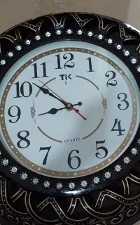 ساعت دیواری