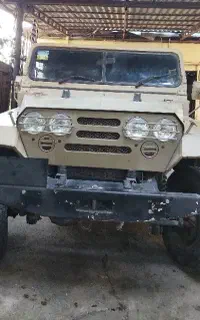 جیپ سفیر