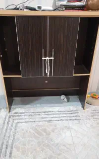 میز کامپیوتر همراه قفسه