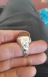 انگشتر عقیق رخ