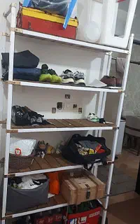 قفسه سایزش هم 2 متر در 110 سانت عرض چوب ها 30 سانت
