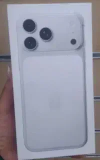 ۱۷پرومکس