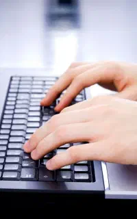 انجام تایپ از روی فایل صوتی، دست‌نویس و PDF