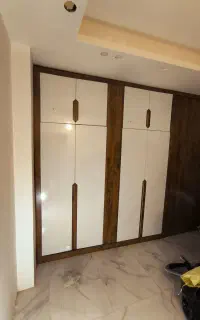 ساخت و نصب و تعمیرات کابینت و کمد دیواری MDF