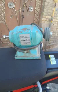 یک عدد  دینام