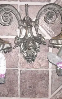 دوعدد شب خواب وفانوس دیواری گازی برنزاصل