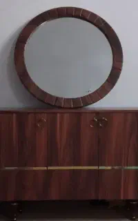 آیینه کنسول
