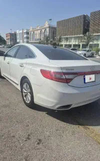 آزرا مدل ۲۰۱۲