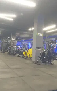 مربی خصوصی در باشگاه فوق مدرن ارم